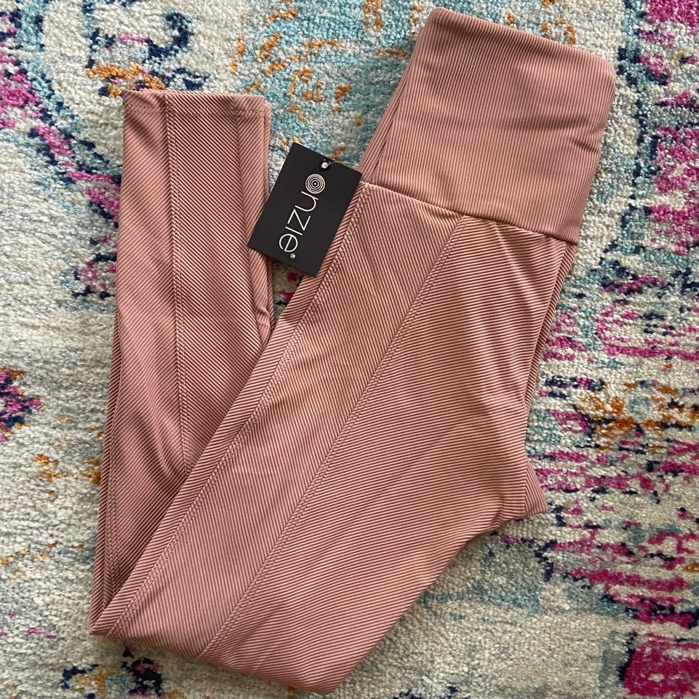 NEW! Onzie Sweetheart Rib Midi Leggings - Picture 6 of 7